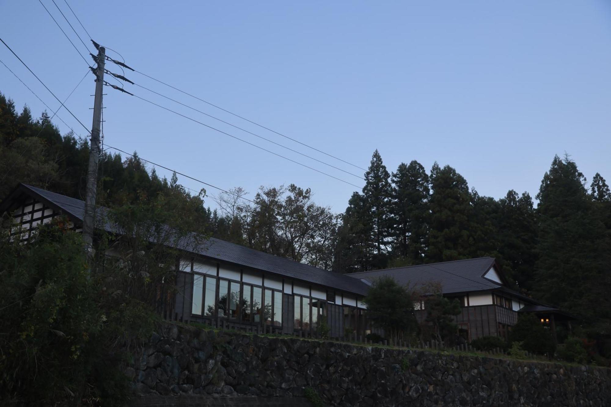 Kutsurogian Hotel Minamiuonuma Exterior photo